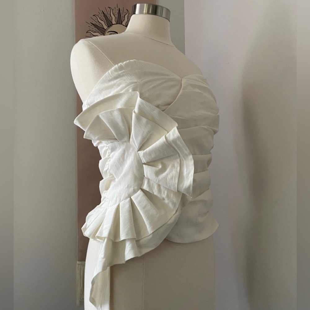 EXPRESS Strapless Tiered Ruffle Bustier Top